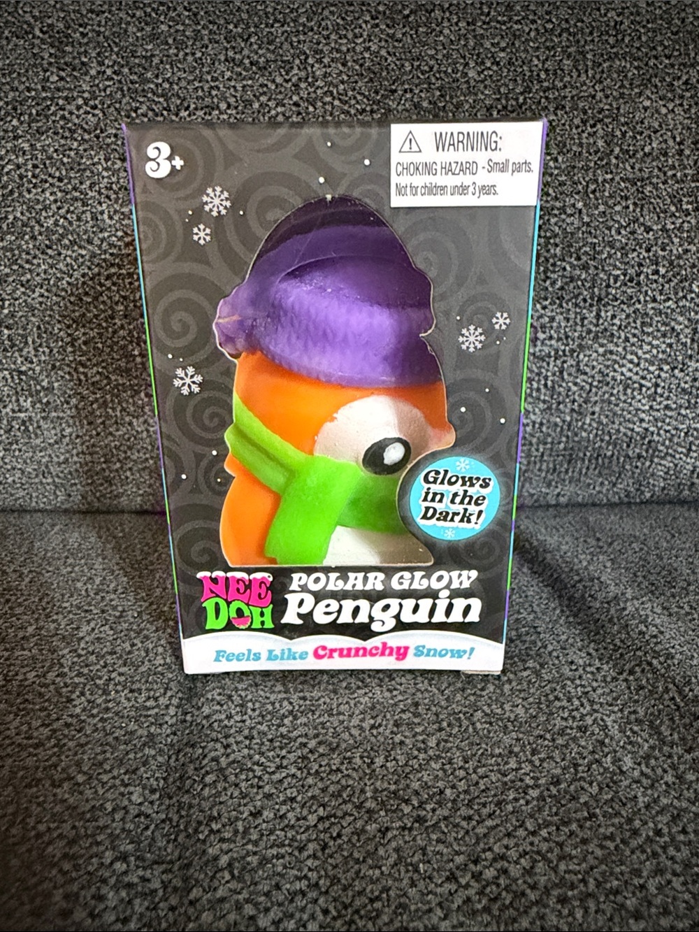 NeeDoh ULTRA RARE Squishmas Polar Glow Penguin squishy Toy-Glows In The Dark